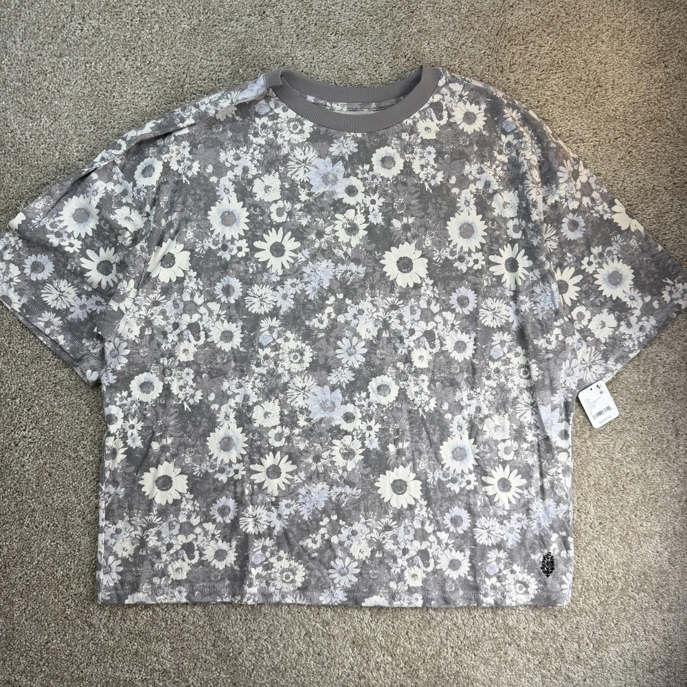 FP Movement Shirt Womens L Gray Camo Floral Crew Neck Short Sleeve Jersey Top